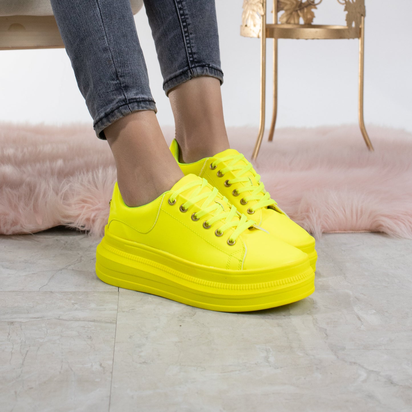 Urus Neon Yellow | Tenis combinado suela ancha mujer